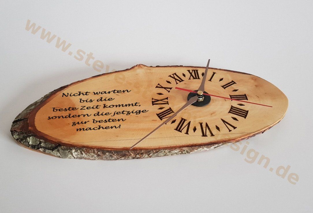 Holzbrett Lasergravur Uhr Spruch