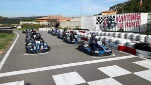 seulement 10 minutes de l'hôtel Hacienda karting le rove Hôtel 3 étoiles