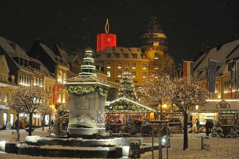 Weihnachtsbeleuchtung Stadt Mayen