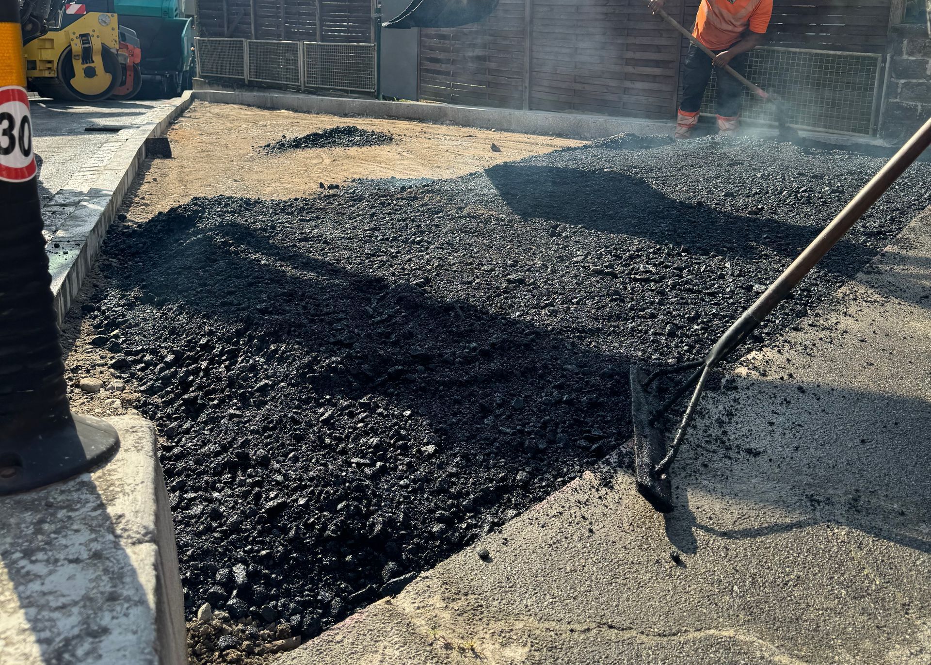 Frischer Asphalt