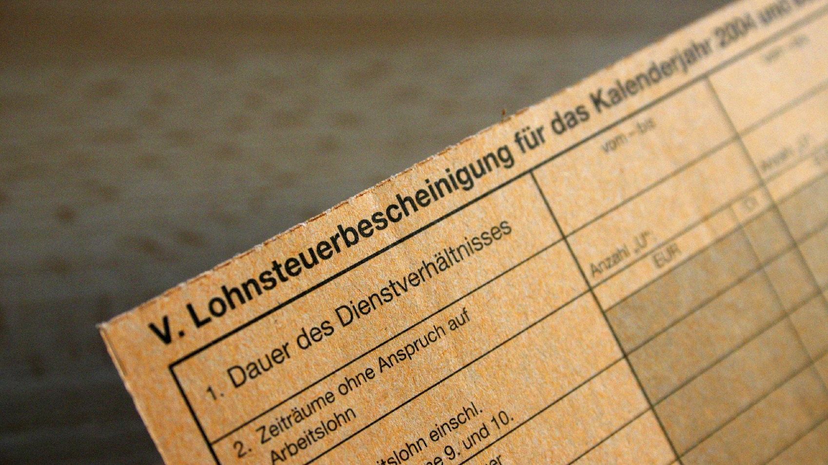 Behörden und öffentliche Einrichtungen Behörden und öffentliche Einrichtungen