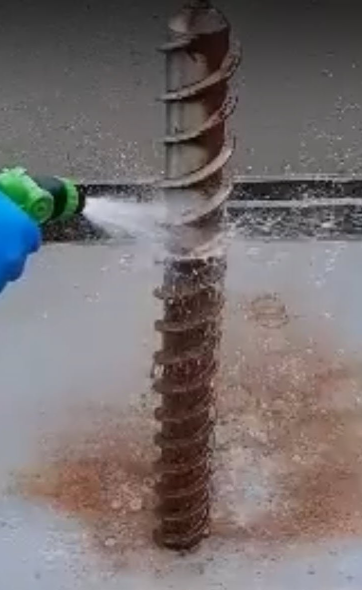 Reinigen der Foerderschnecke  Gami