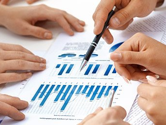 Energiemanagement Q-save Energieeffizienz für Gewerbe, Kommunen und Immobilien