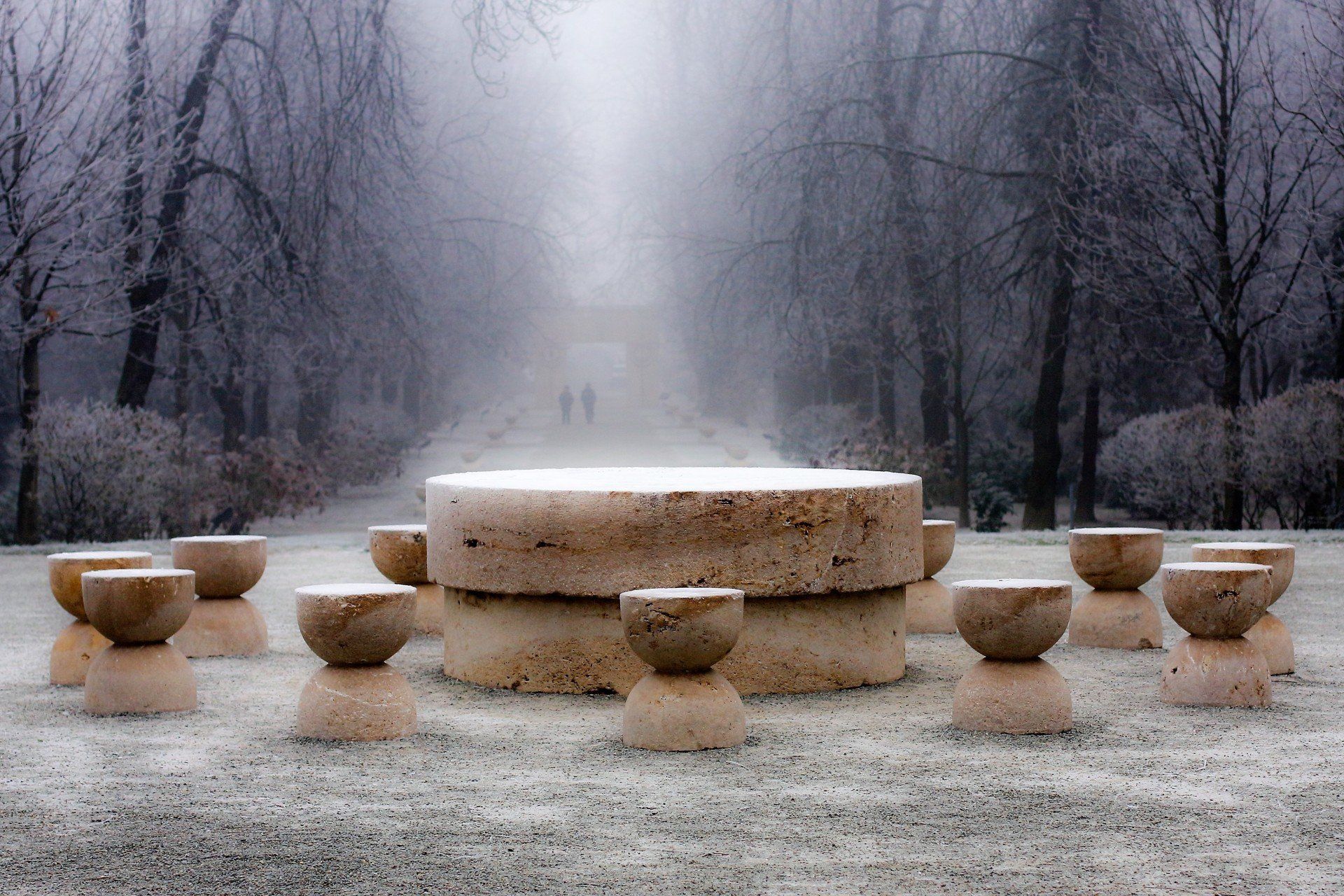 circuit roumanie sculpteur brancusi table silence