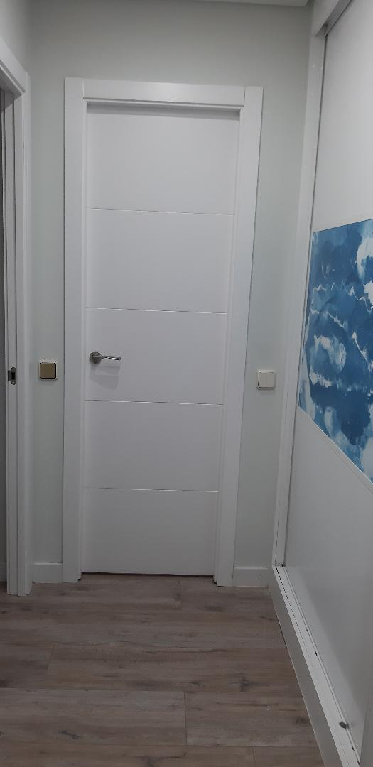 Instalación de puertas.