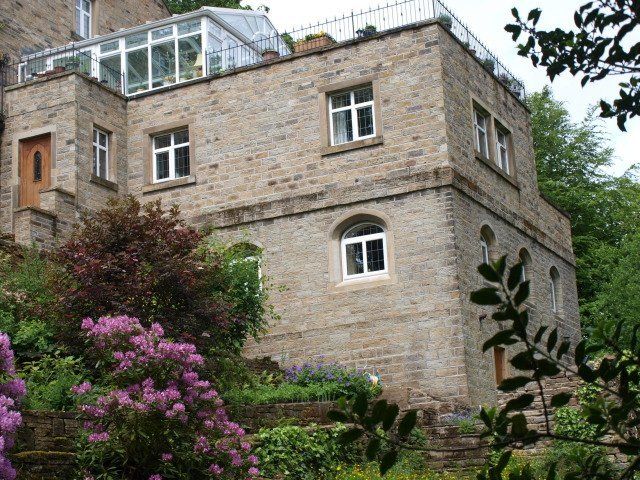 Old Gardener's Lodge self catering holiday cottage Holmfirth