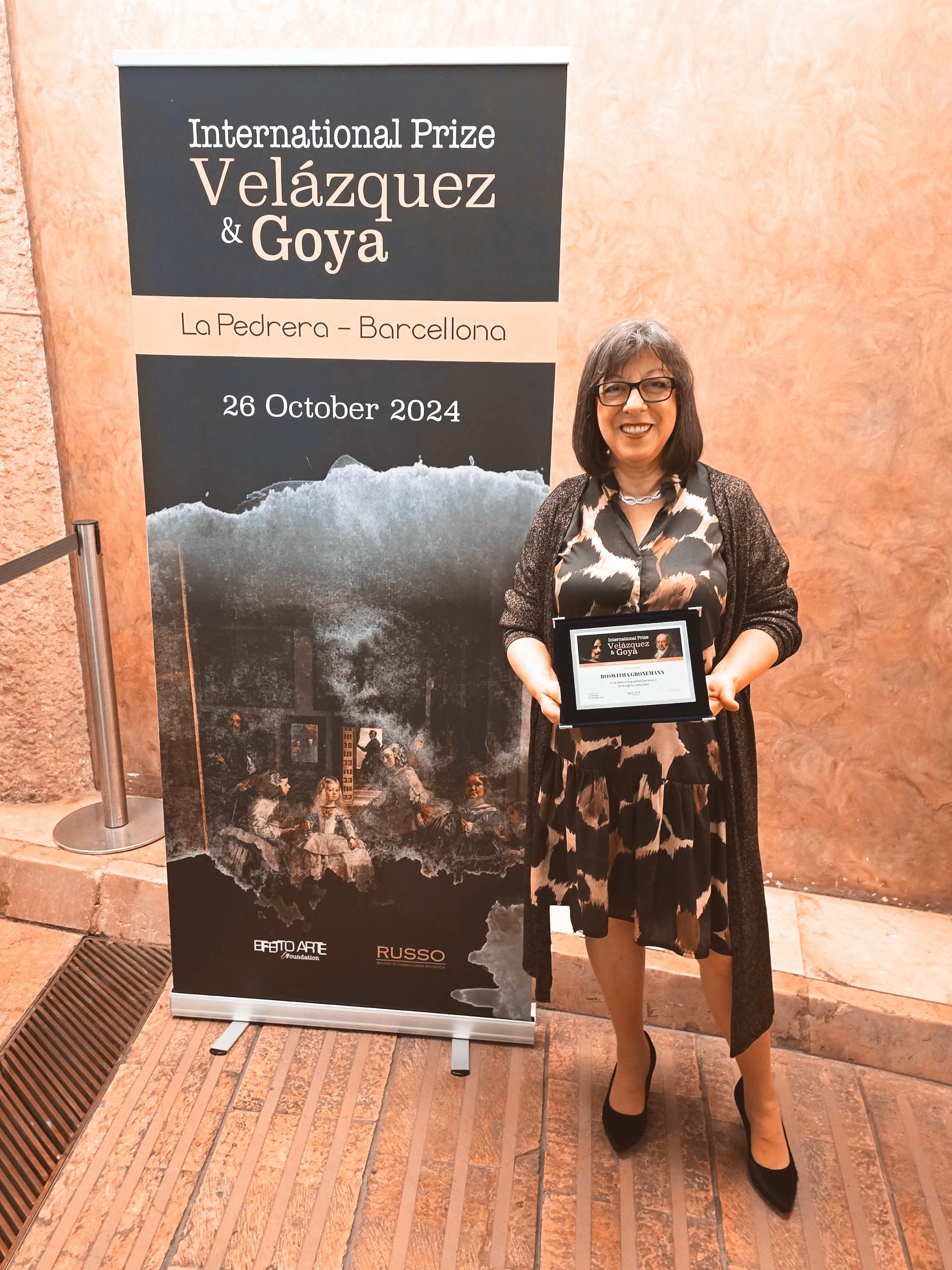 Roswitha Gronemann erhält den Internationalen Velàzquez & Goya-Preis in Barcelona