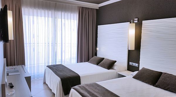 Hotel A2 Augustus in Salou Cambrils bei PP Busreisen