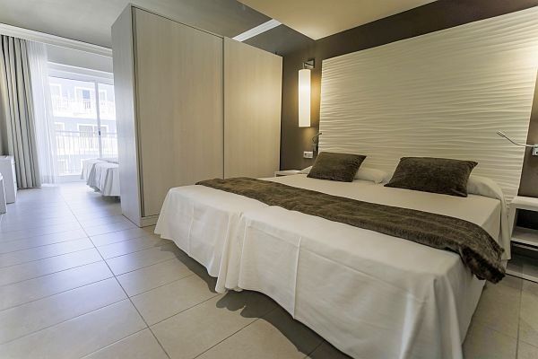 Hotel A2 Augustus in Salou Cambrils bei PP Busreisen