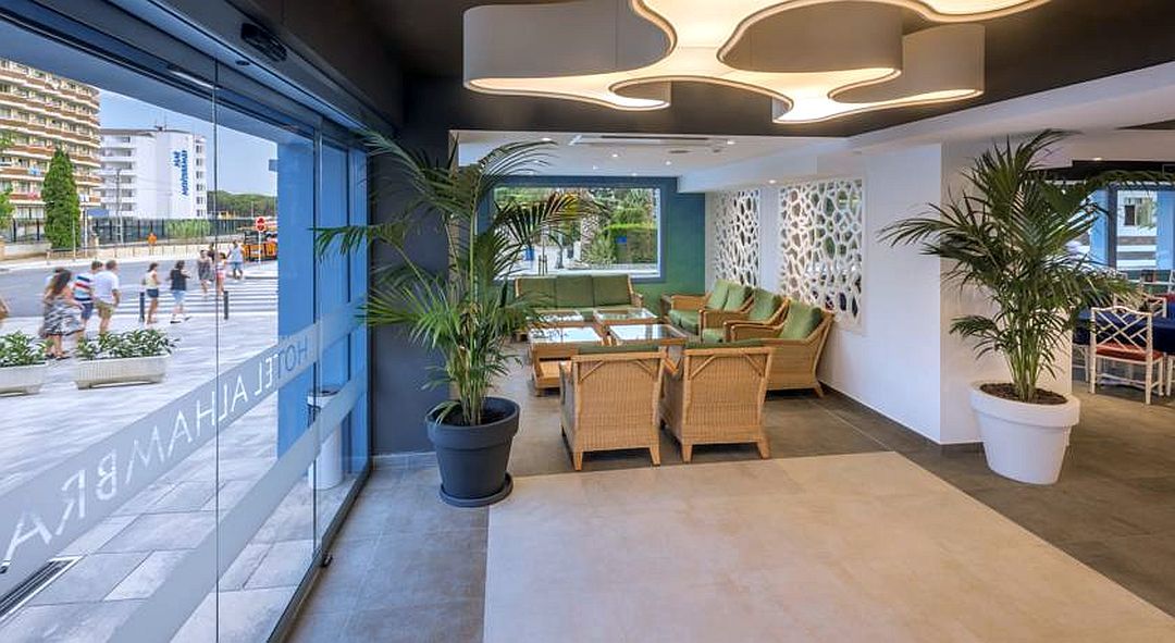 Hotel Alhambra in Santa Susanna bei PP Busreisen