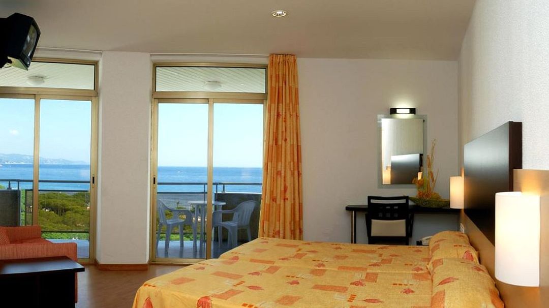 Hotel Blaumar in Salou günstig buchen bei PP Busreisen