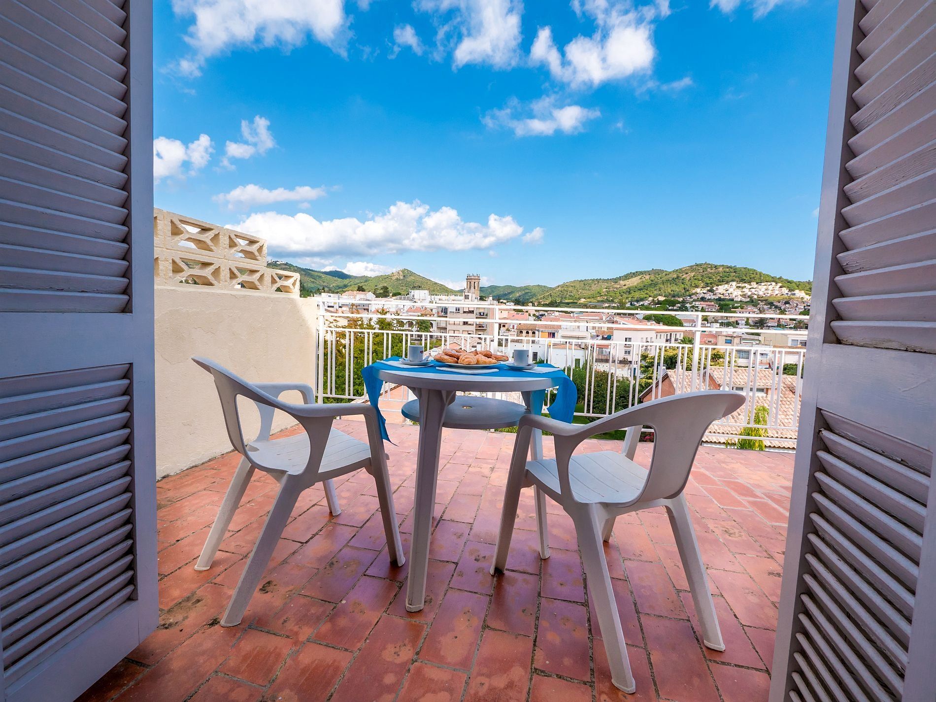 Hotel Checkin Pineda in Pineda de Mar günstig buchen bei PP Busreisen