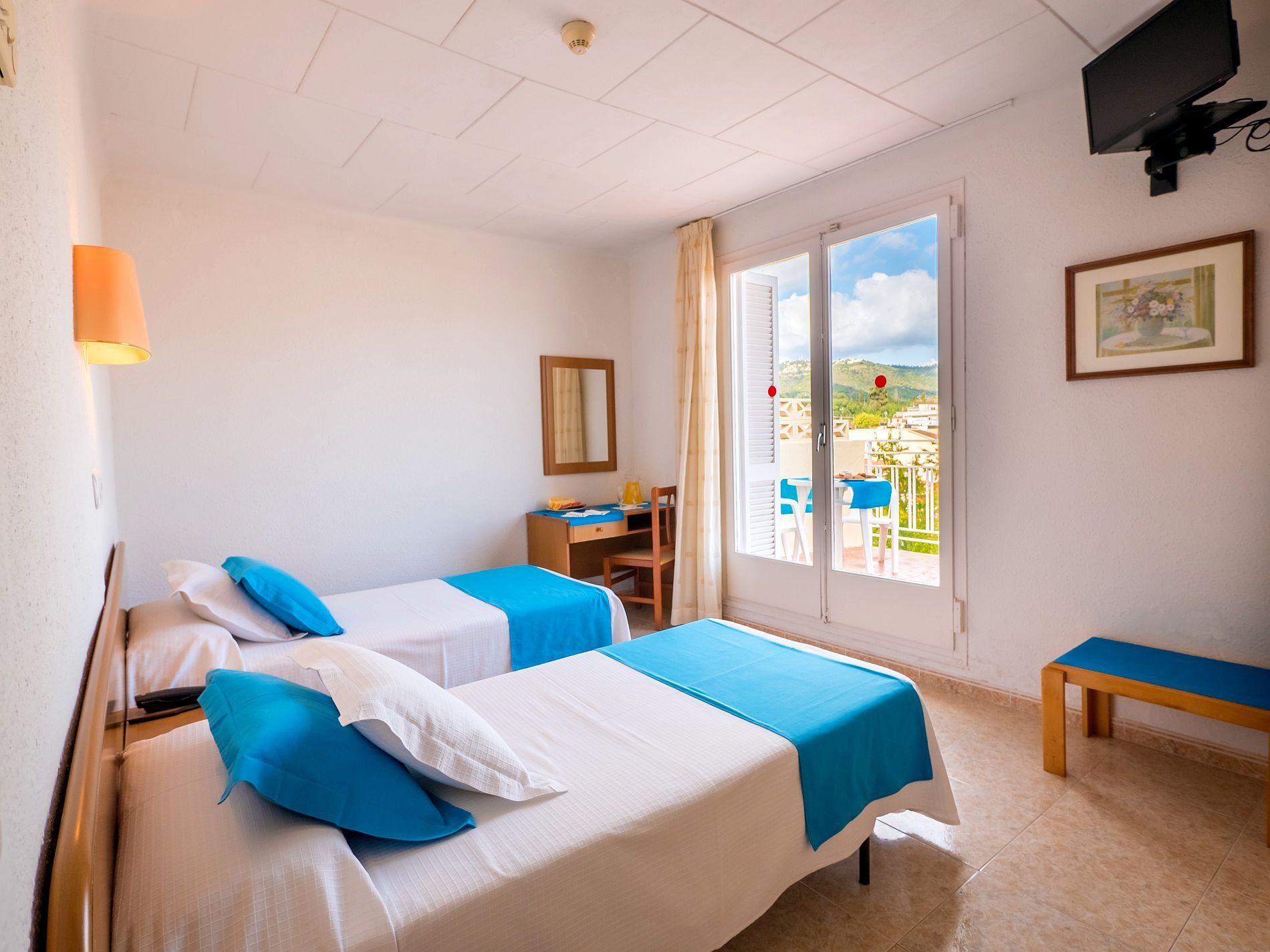 Hotel Checkin Pineda in Pineda de Mar günstig buchen bei PP Busreisen