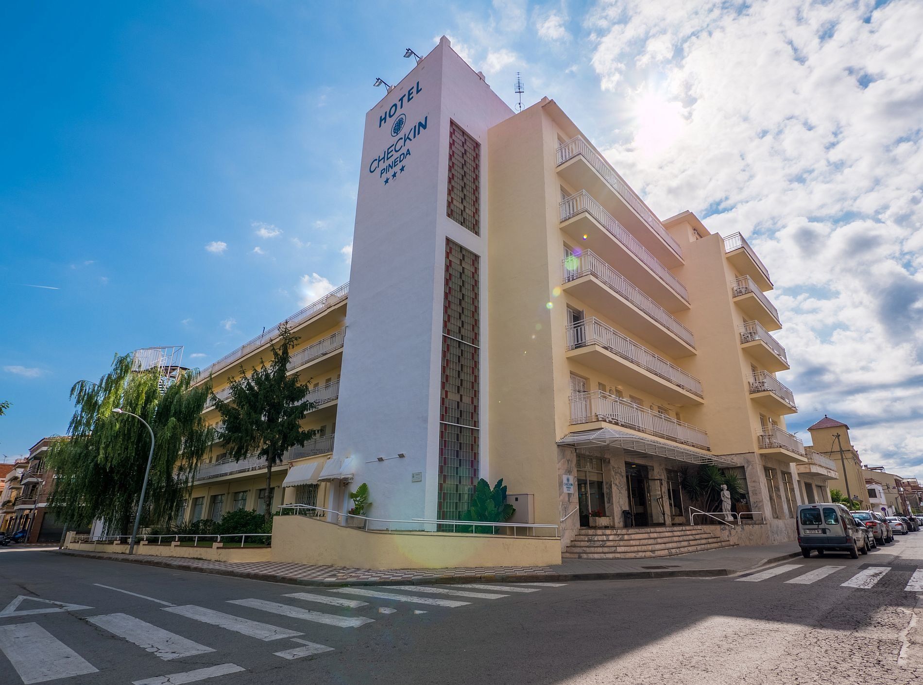 Hotel Checkin Pineda günstig buchen bei PP Busreisen