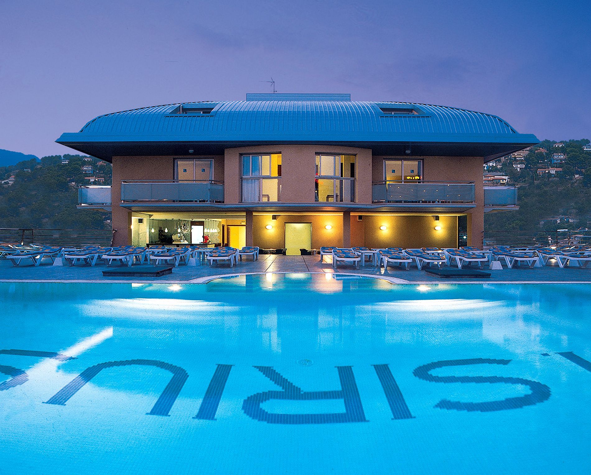 Hotel Checkin Sirius in Santa Susanna günstig buchen bei PP Busreisen.