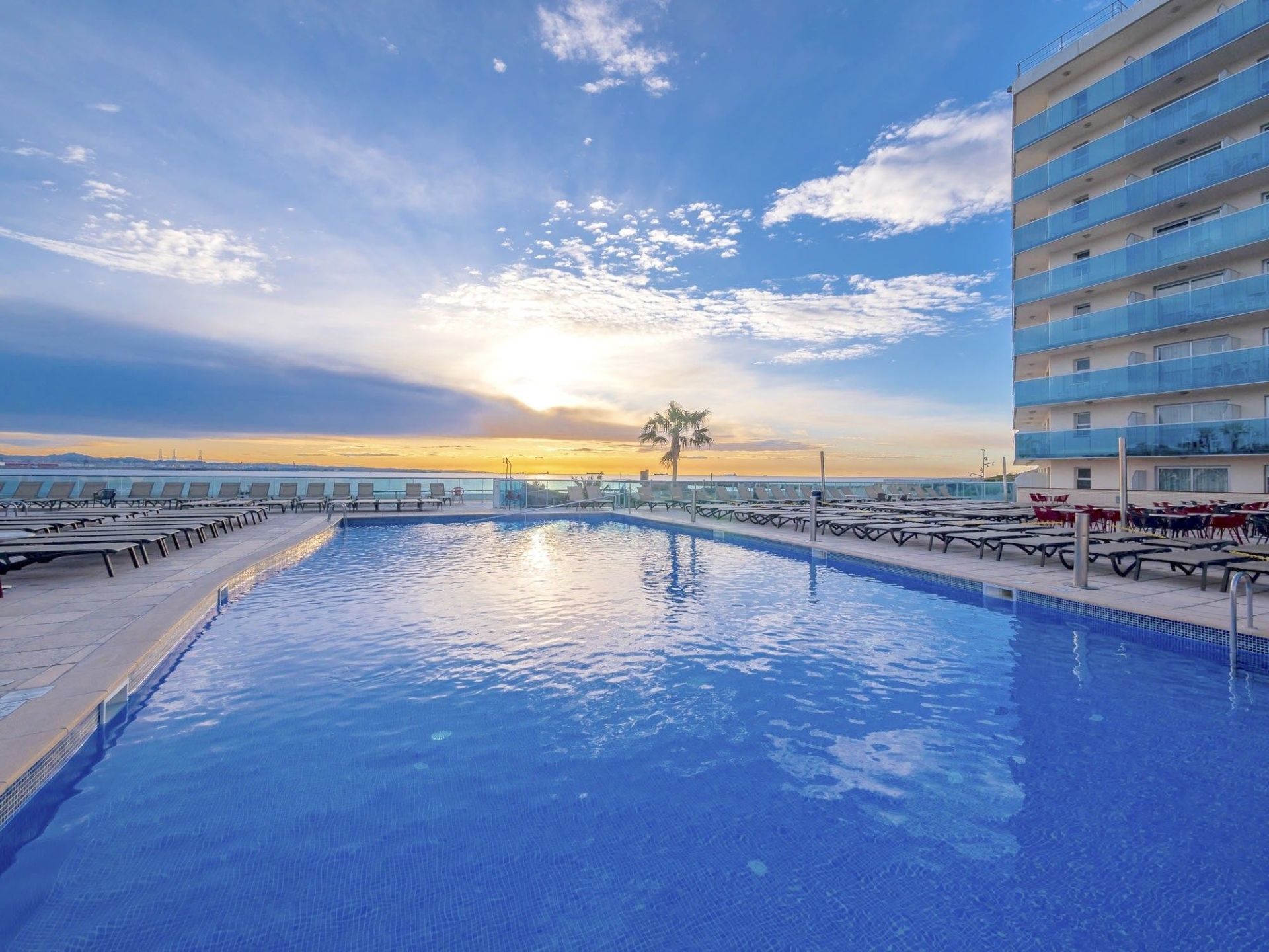 Hotel Golden Donaire Beach in La Pineda bzw. Salou günstig buchen bei PP Busreisen