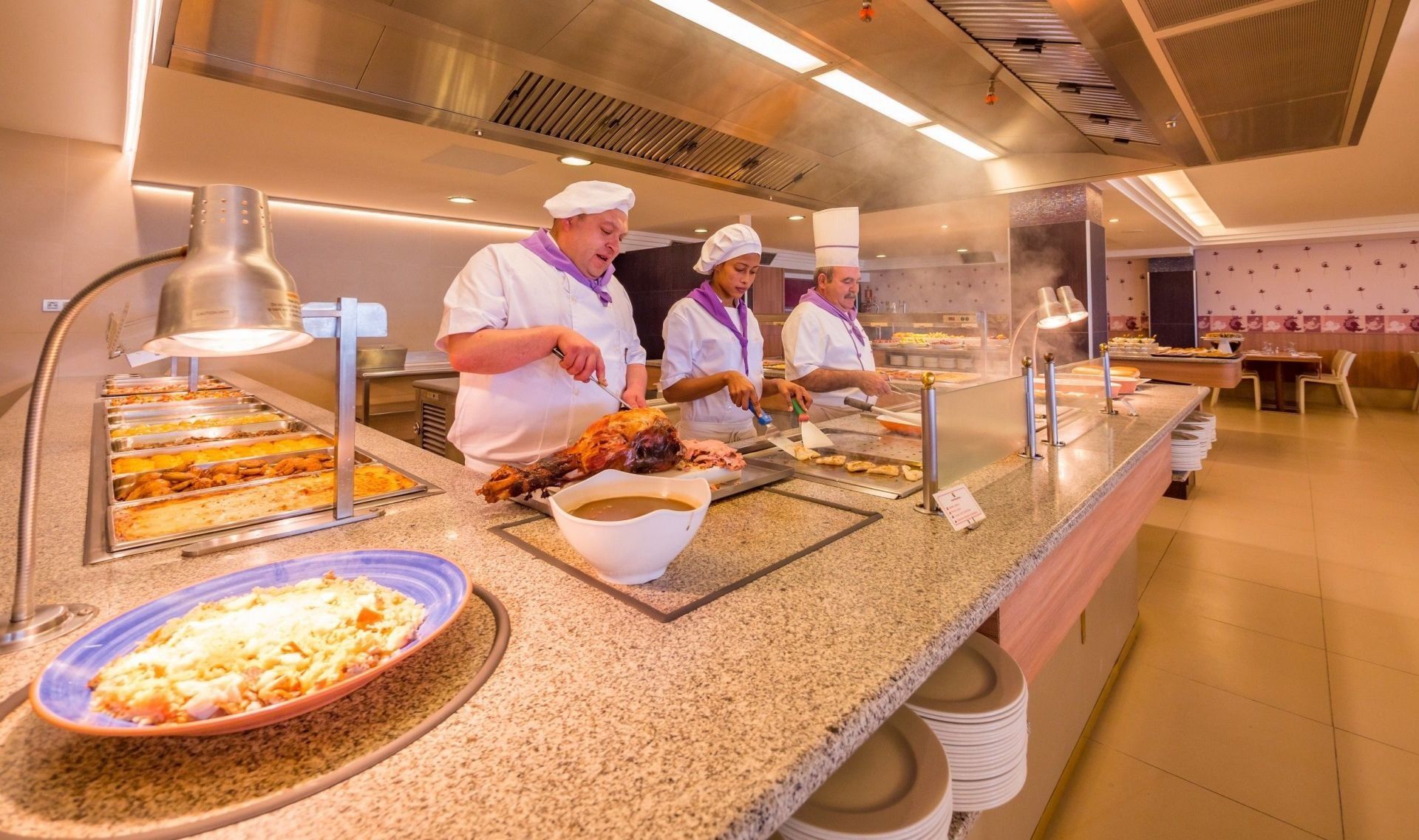 Hotel Golden Donaire Beach in La Pineda bzw. Salou günstig buchen bei PP Busreisen