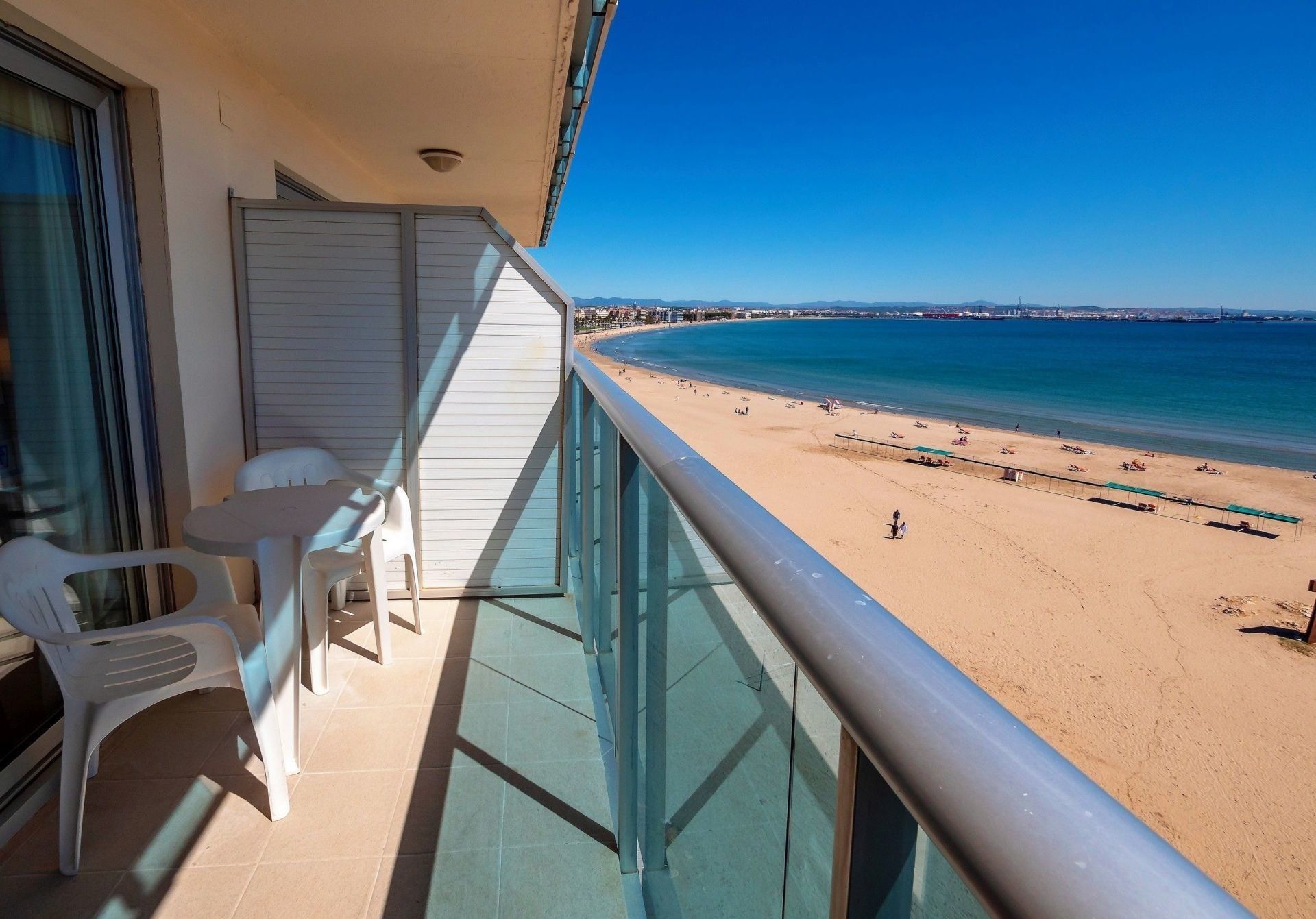 Hotel Golden Donaire Beach in La Pineda bzw. Salou günstig buchen bei PP Busreisen
