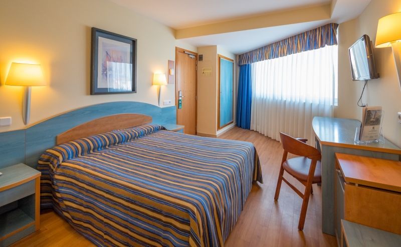 Hotel Golden Taurus Park in Pineda de Mar günstig buchen bei PP Busreisen in Rottweil