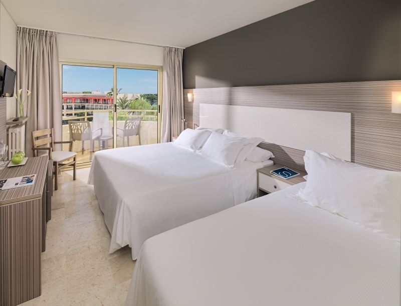 H10 Cambrils Playa in Cambrils günstig buchen bei PP Busreisen