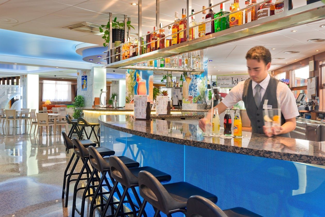 Hotel Oasis Park in Lloret de Mar bei PP Busreisen