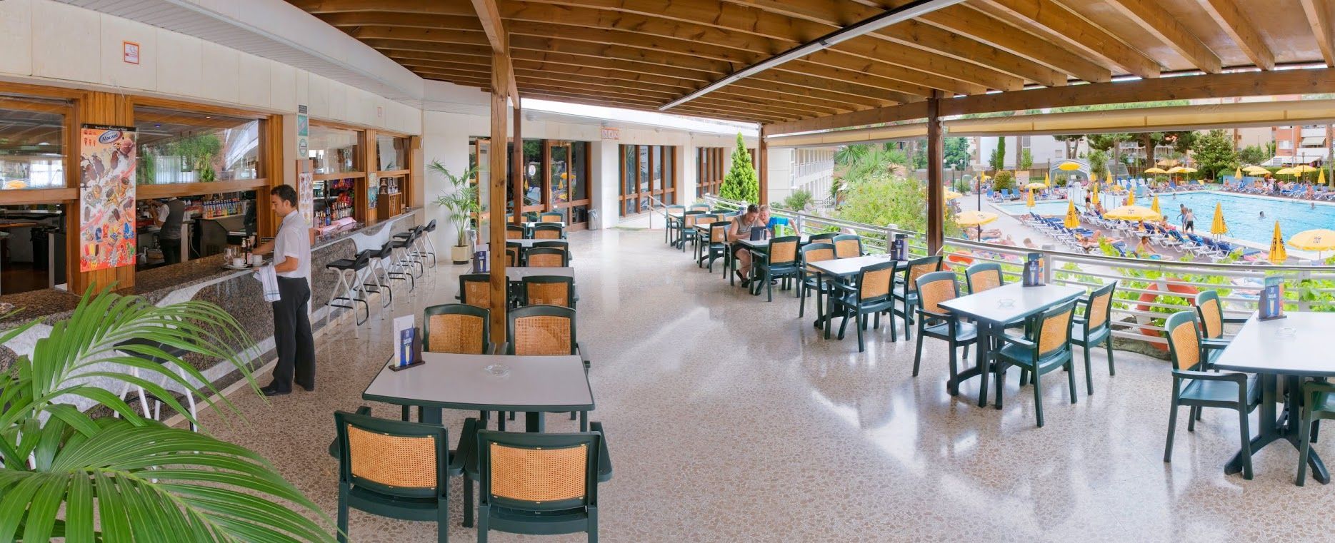 Hotel Oasis Park in Lloret de Mar bei PP Busreisen