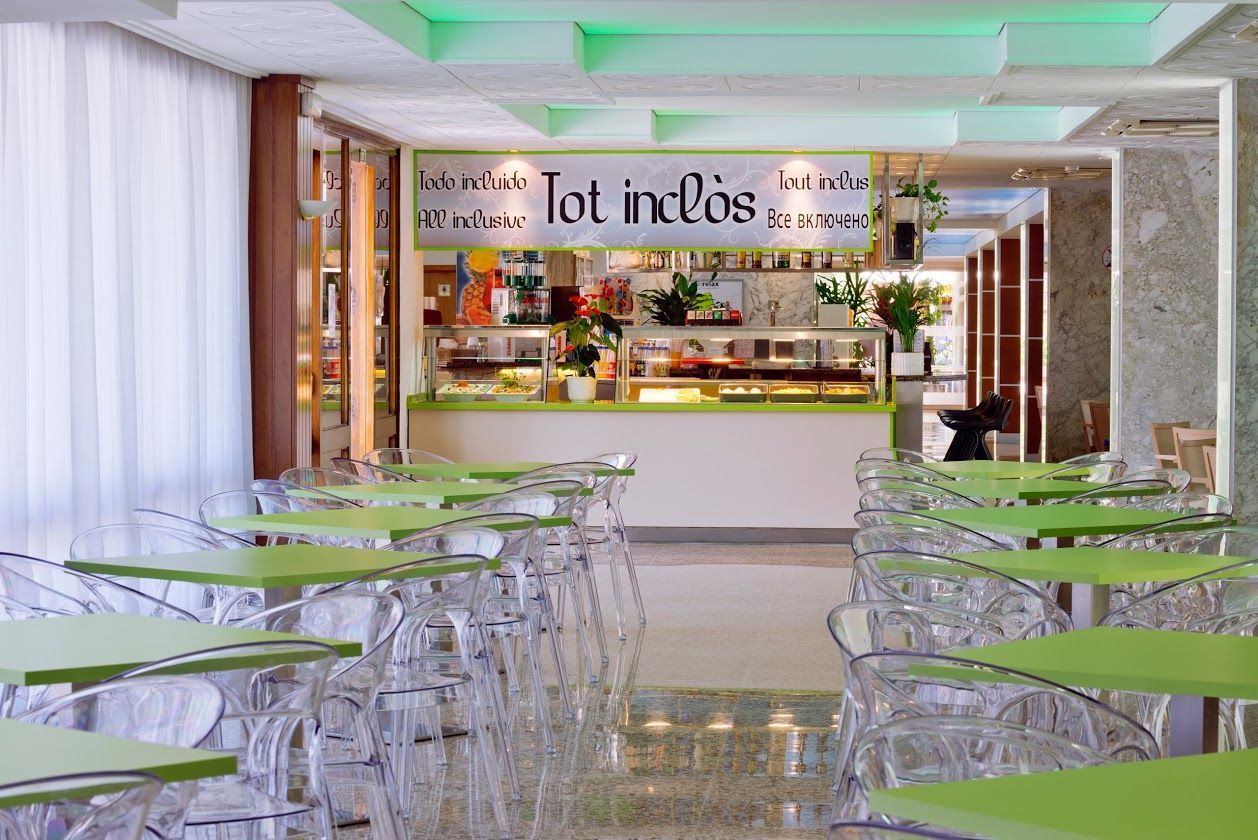 Hotel Oasis Park in Lloret de Mar bei PP Busreisen