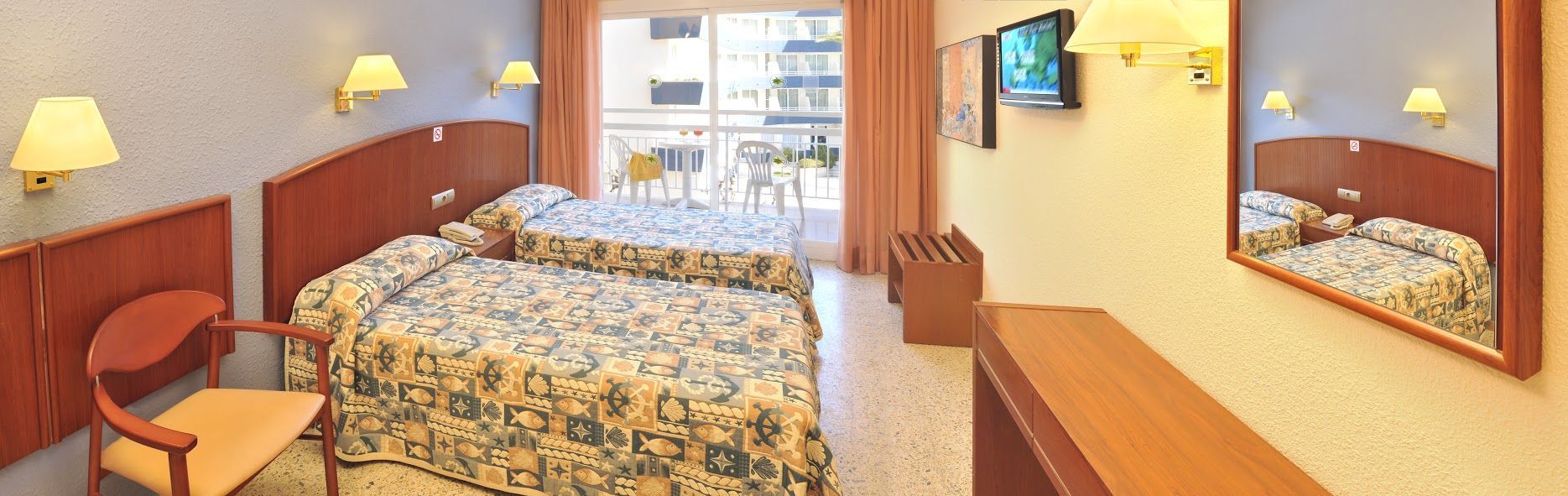 Hotel Oasis Park in Lloret de Mar bei PP Busreisen