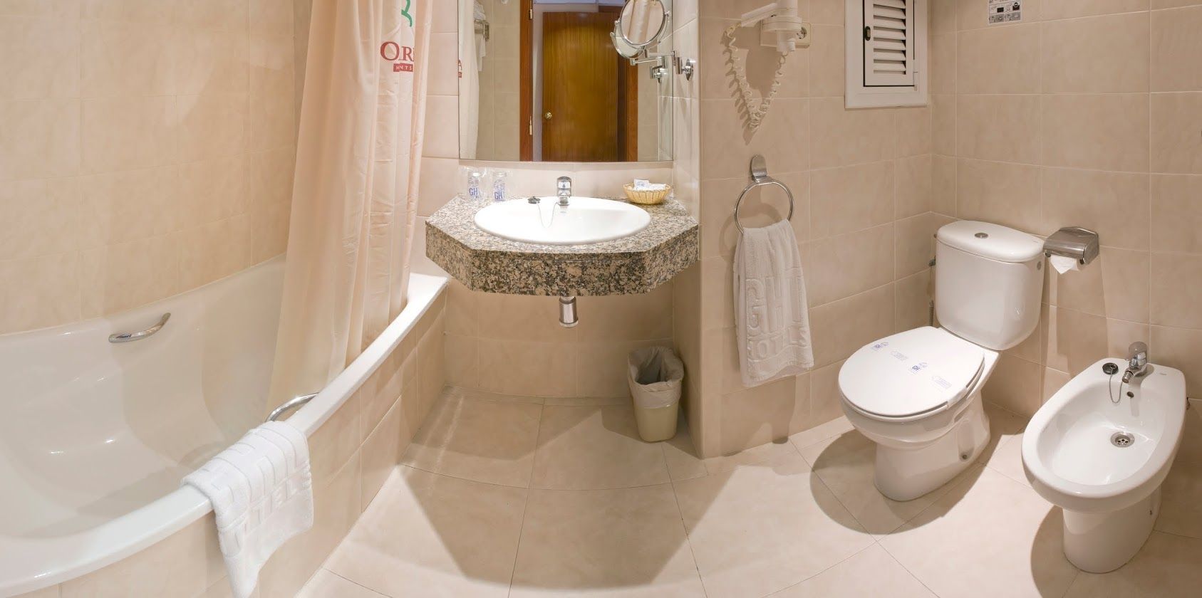 Hotel Oasis Park in Lloret de Mar bei PP Busreisen