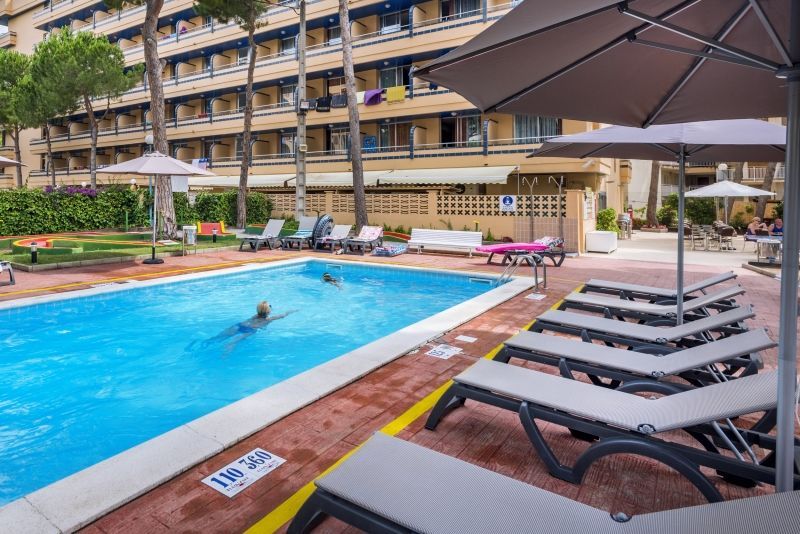 Hotel 4R Playa Park in Salou günstig buchen bei PP Busreisen