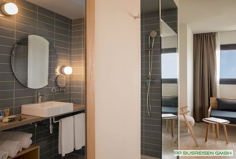 Hotel Silhouette in Malgrat de Mar Nur für Erwachsene bei PP Busreisen