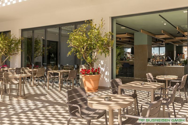 Hotel Silhouette in Malgrat de Mar Nur für Erwachsene bei PP Busreisen