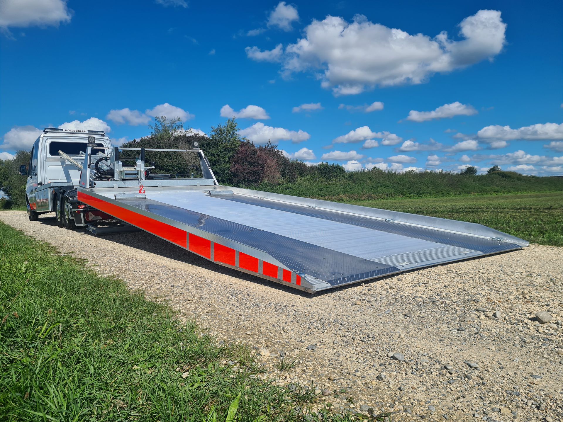 Mercedes Sprinter Abschleppwagen mit Verschiebeplateau Zusatzachse Auflastung