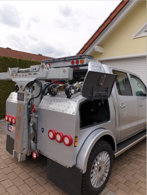 Hubbrille Bergefahrzeug Elektrofahrzeuge E-Autos Tiefgaragen Tiefgarage Rückfahrkamera