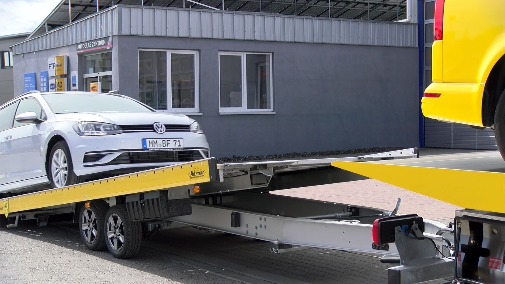 Abschleppwagen Verschiebeplateau   Zusatzachse Auflastung Aluminiumplateau Bergedienst Bergefahrzeug Schlepper ADAC Mautfrei