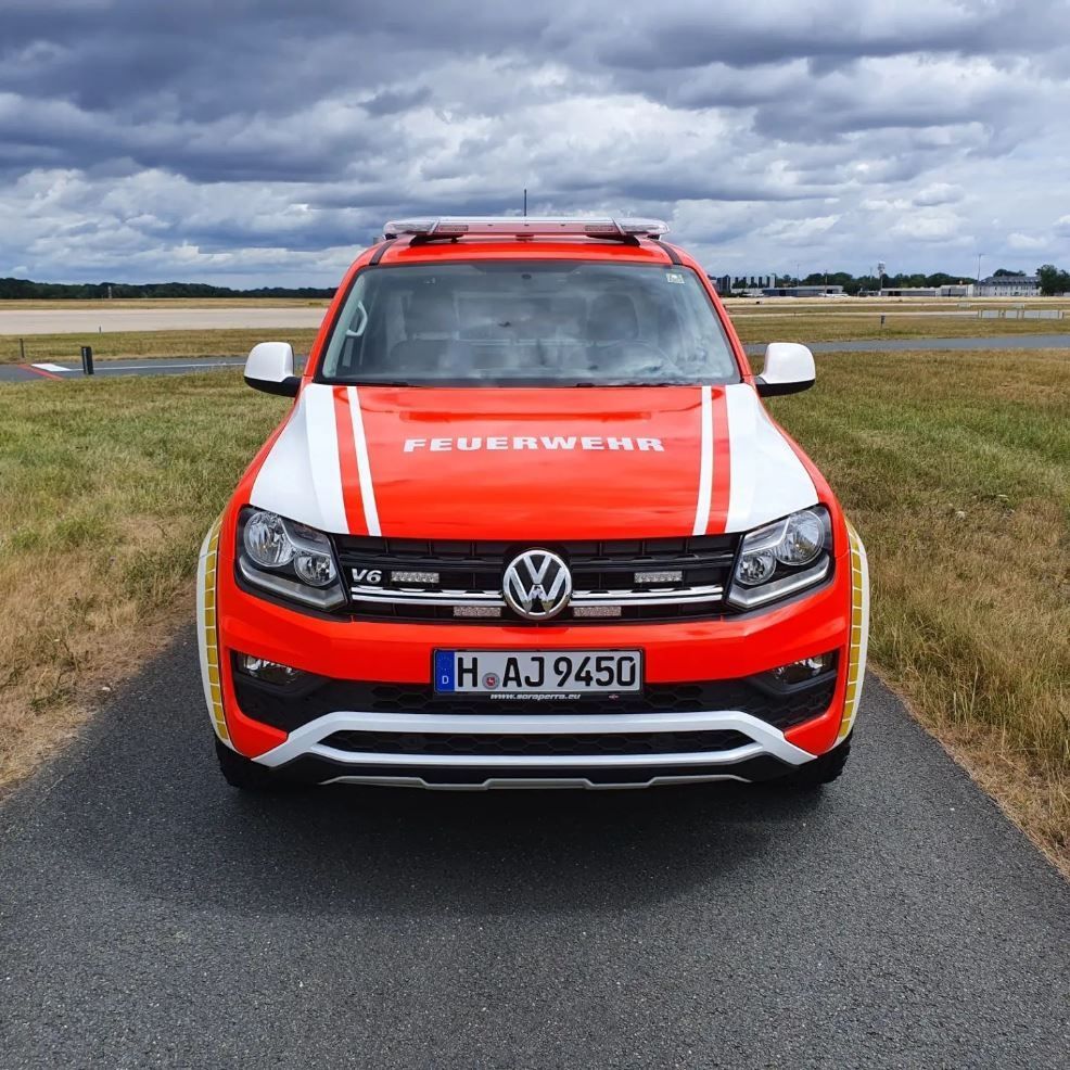 Amarok mit Hubbrille Tiefgaragenbergefahrzeug Ausführung Feuerwehr TBF-W