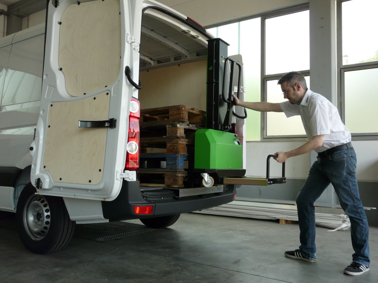 einfach schnell Hublast Ladehöhe Hubwagen Mitnahmestapler Gabelstapler Stapler Elektronischer Stapler Kastenwagen