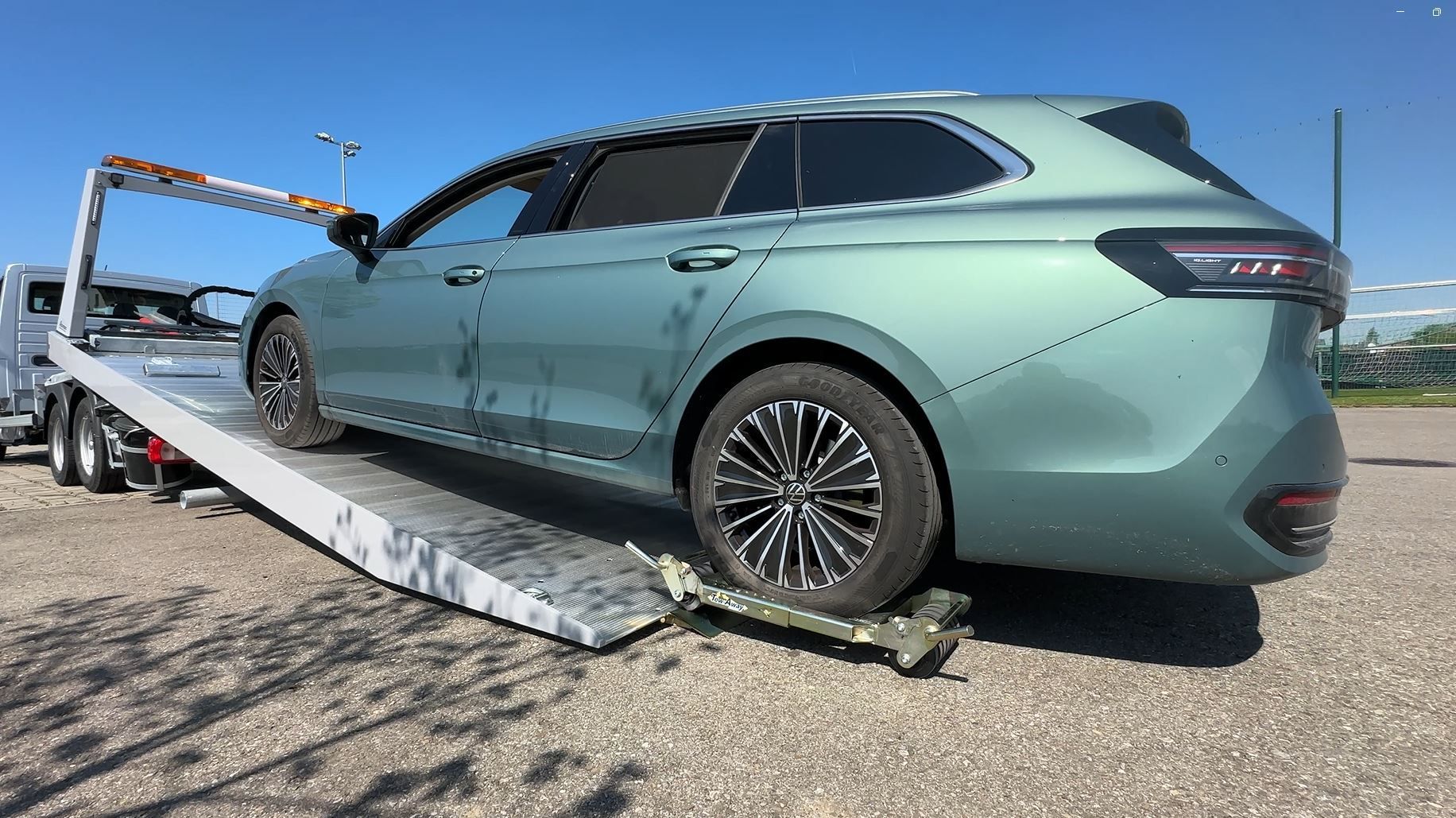 Verladeroller Tow-Away für Verschiebeplateaus und Festplateaus blockierte Parkbremsen Transport von Elektrofahrzeugen