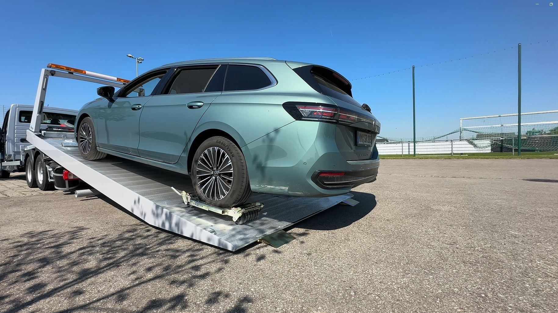 Verladeroller Tow-Away für Verschiebeplateaus und Festplateaus blockierte Parkbremsen Transport von Elektrofahrzeugen
