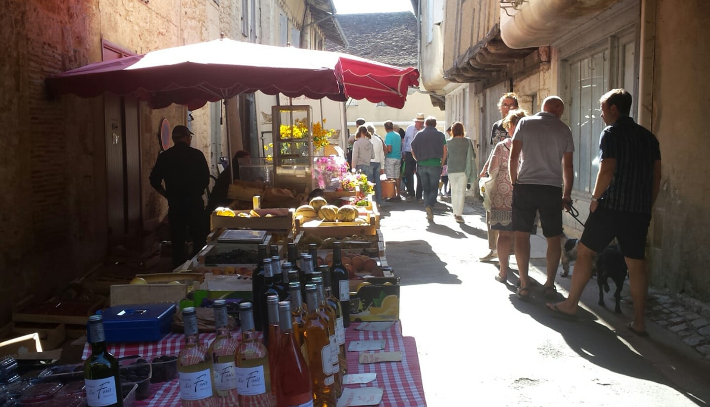 Issigeac market
