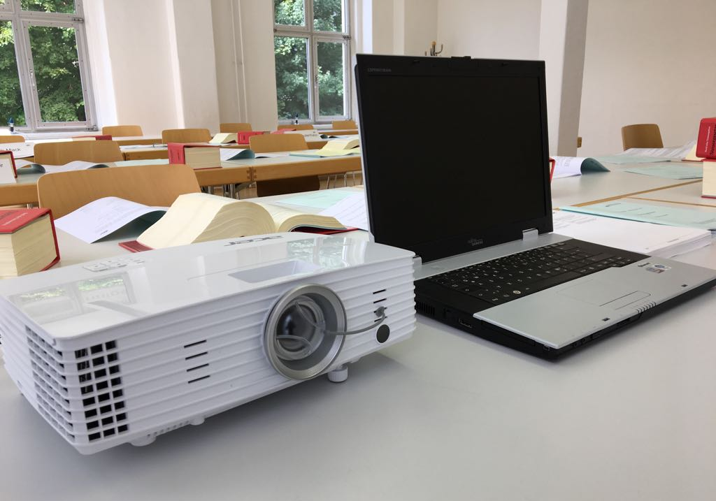 Steuerberater - erfolgsorientiert zur Steuerberaterprüfung mit der ABC Steuerfachschule.