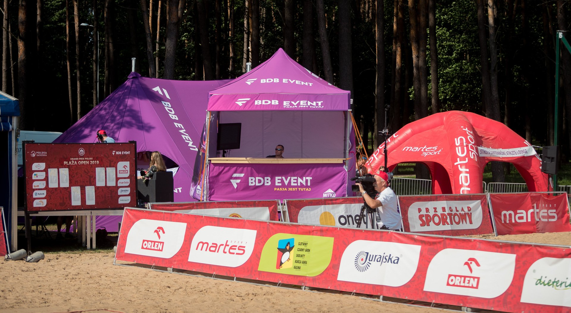 Messezelt mit Logo und individuell bedruckt