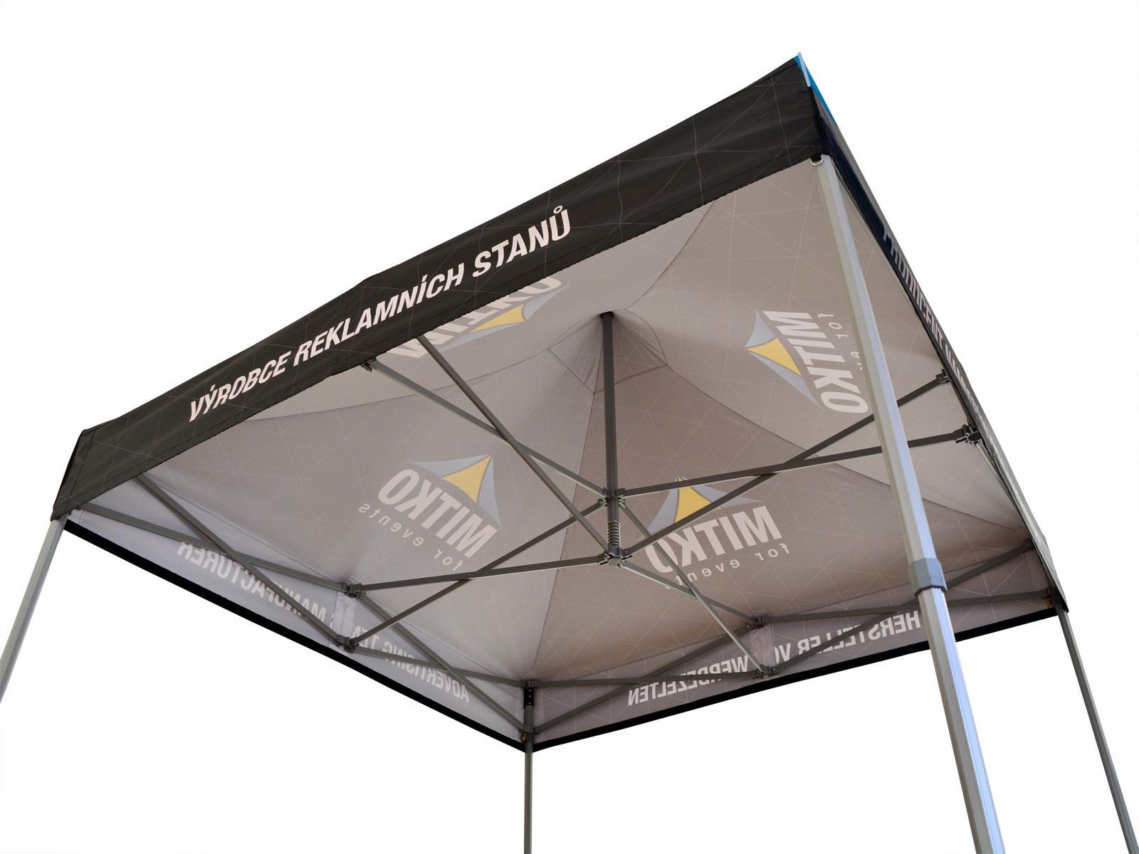 Als Ausstellungszelt