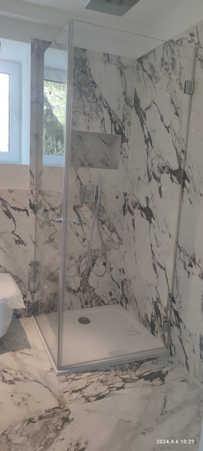 Eckdusche mit Eckeinstieg ohne Rahmen - MEINE GLAS DUSCHE