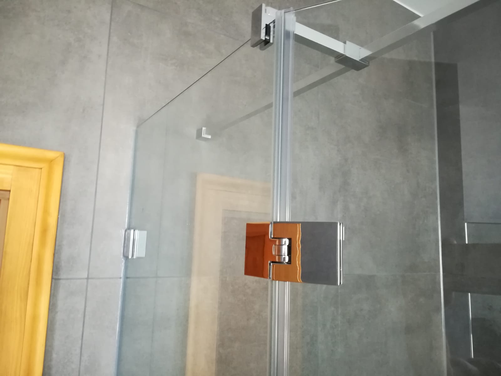 www.meine-glas-dusche.de - Modernes Design und kompromißlose Funktion von MEINE GLAS DUSCHE