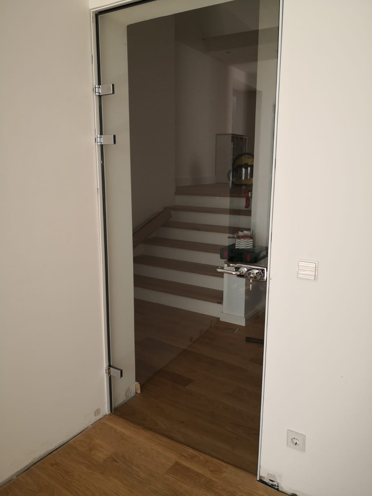 Ganzglas-Innentüre Sonderhöhe MGD Indoor Typ 101 von MEINE GLAS DUSCHE