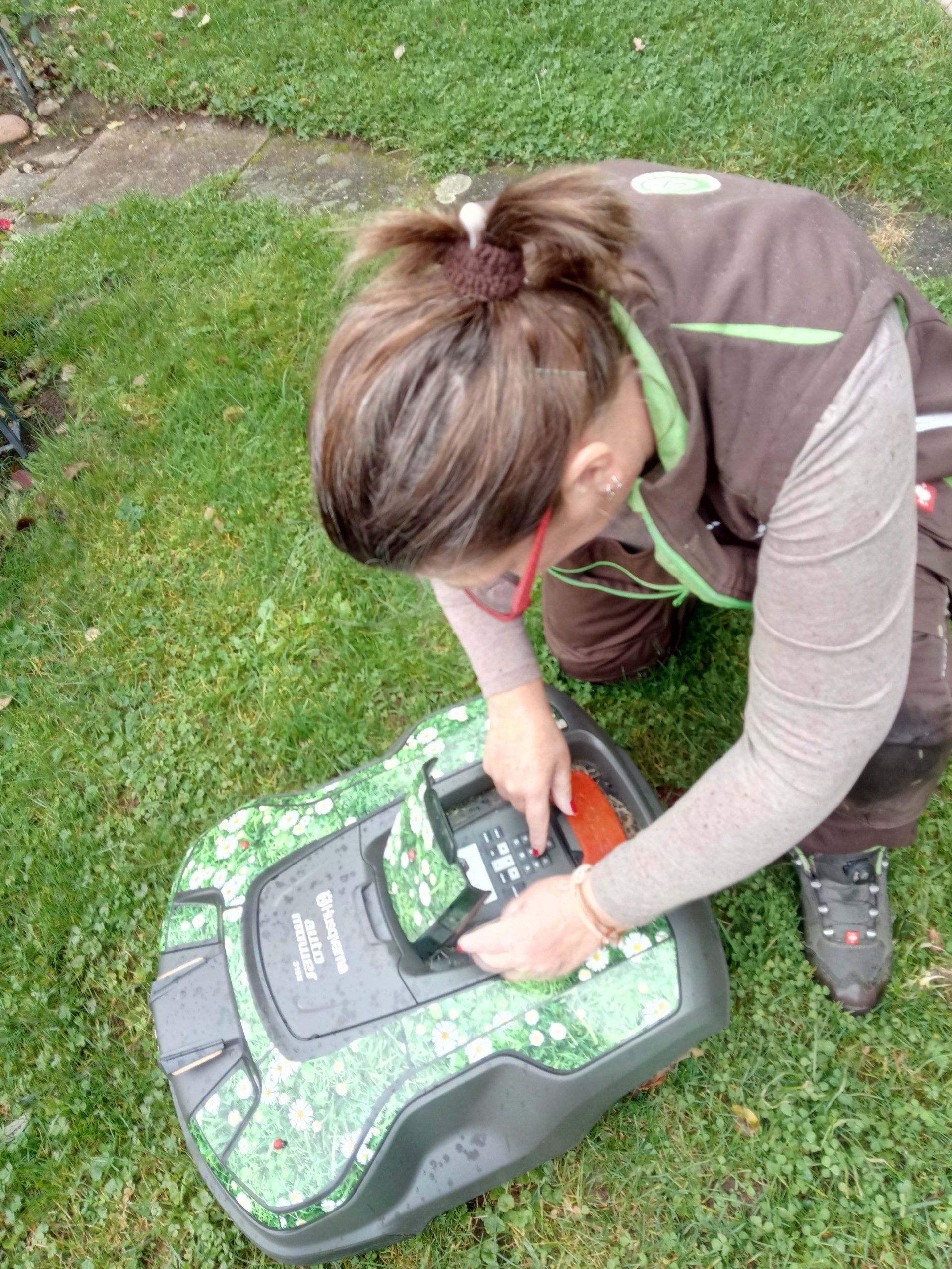 Programmierung des Rasenmähroboter Husqvarna AM 315