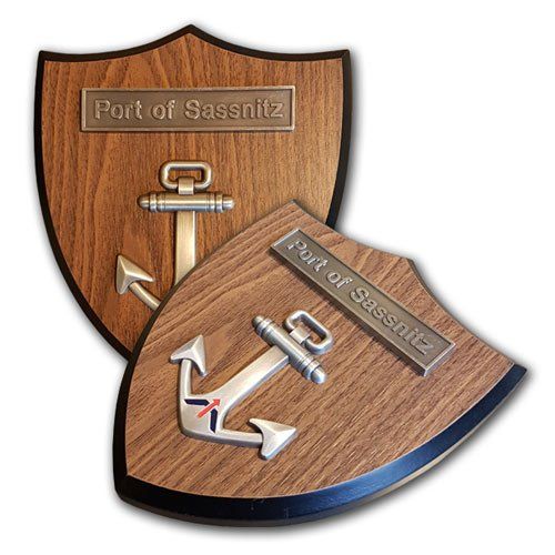 Metallwappen, Reliefwappen, Vereinswappen geprägt in 2D oder 3D mit eigenem Wappen, Logo oder Motiv von der W. Schwemmlein GmbH für Bundeswehr, Polizei, Bundespolizei, Zoll, Organisationen, Vereine oder Privat.