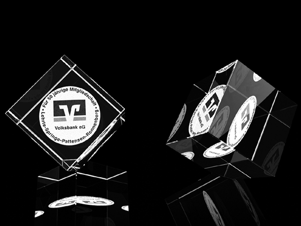 Würfel 100 x 100 mm Glaswürfel für individuelle Gravuren, Glasinnengravuren