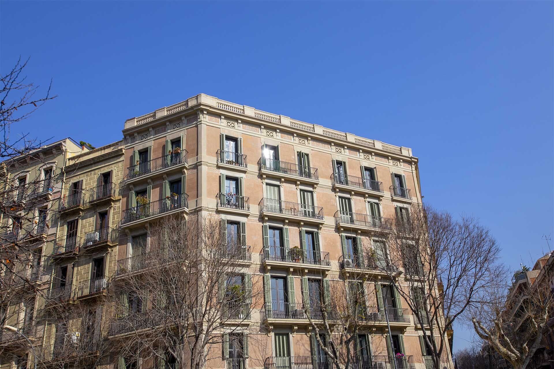 El Govern presenta una guia per a la rehabilitació dirigida a professionals i particulars